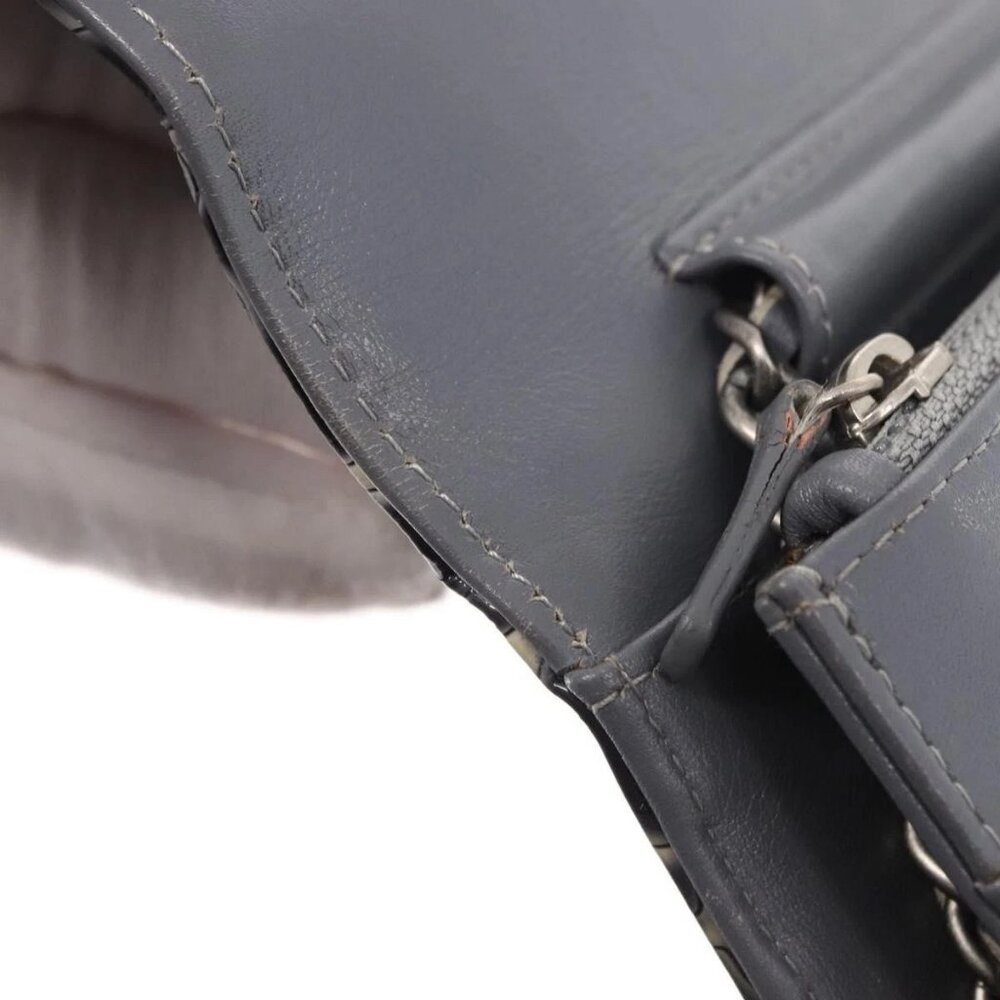 CHANEL Camellia COCO Mark Chain Wallet Patent leather Gray Silver CC Auth 159748 - Picture 8 of 16